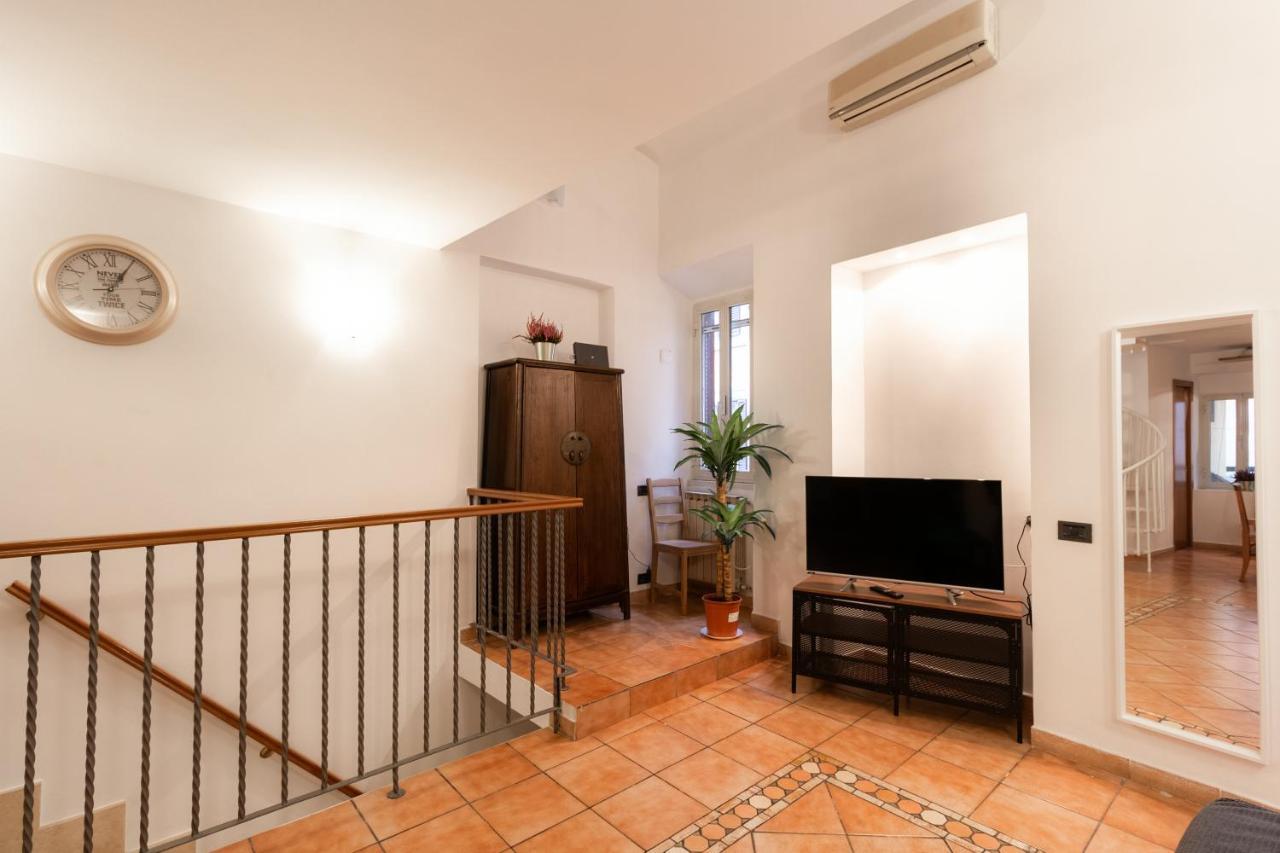 Trastevere Four Seasons Trilussa 1 Řím Exteriér fotografie